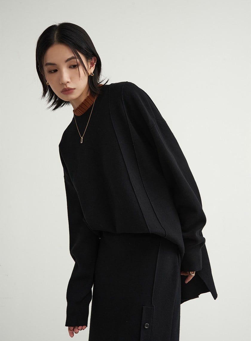 寬鬆開衩長袖針織上衣